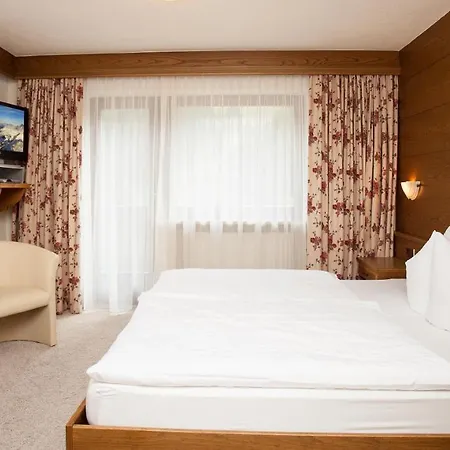 Talblick Otel